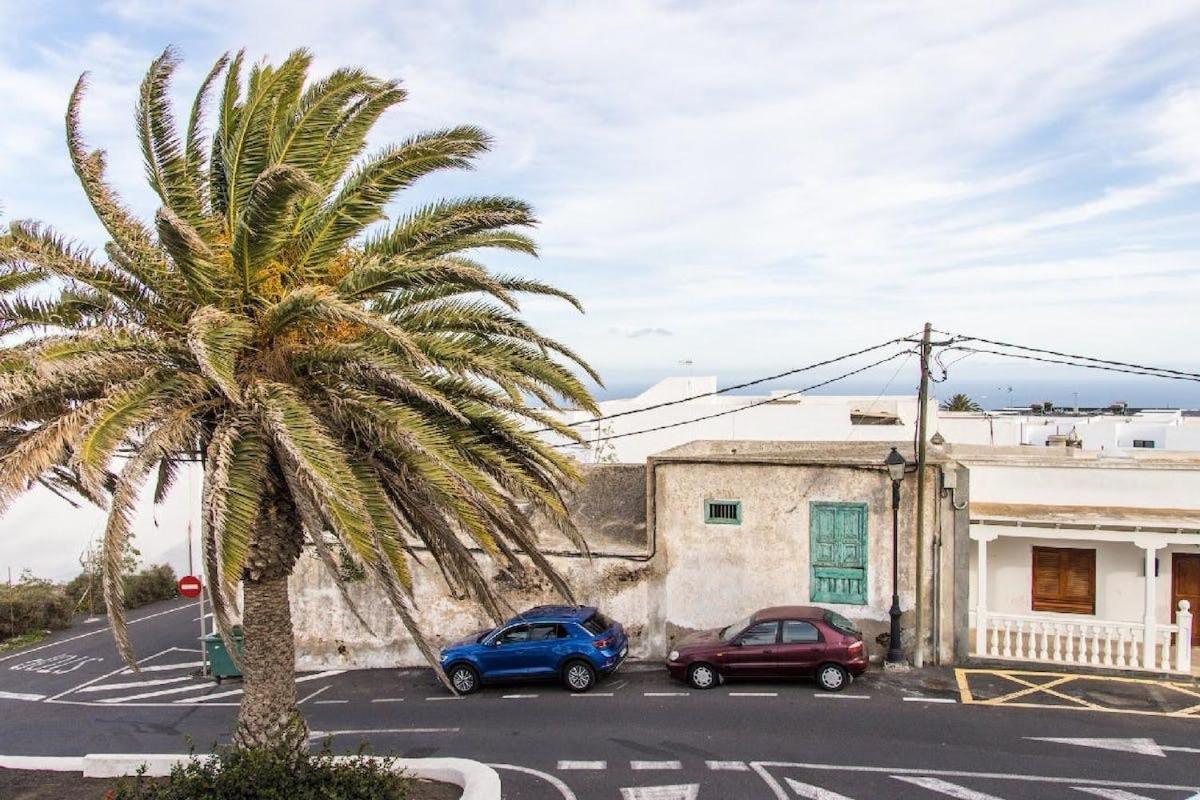 Apartamento Atenea San Bartolomé Extérieur photo
